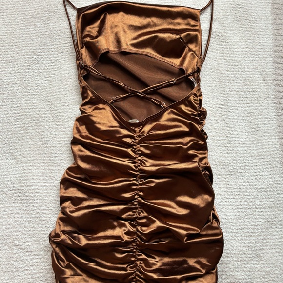 Brown satin mini dress - Picture 3 of 3